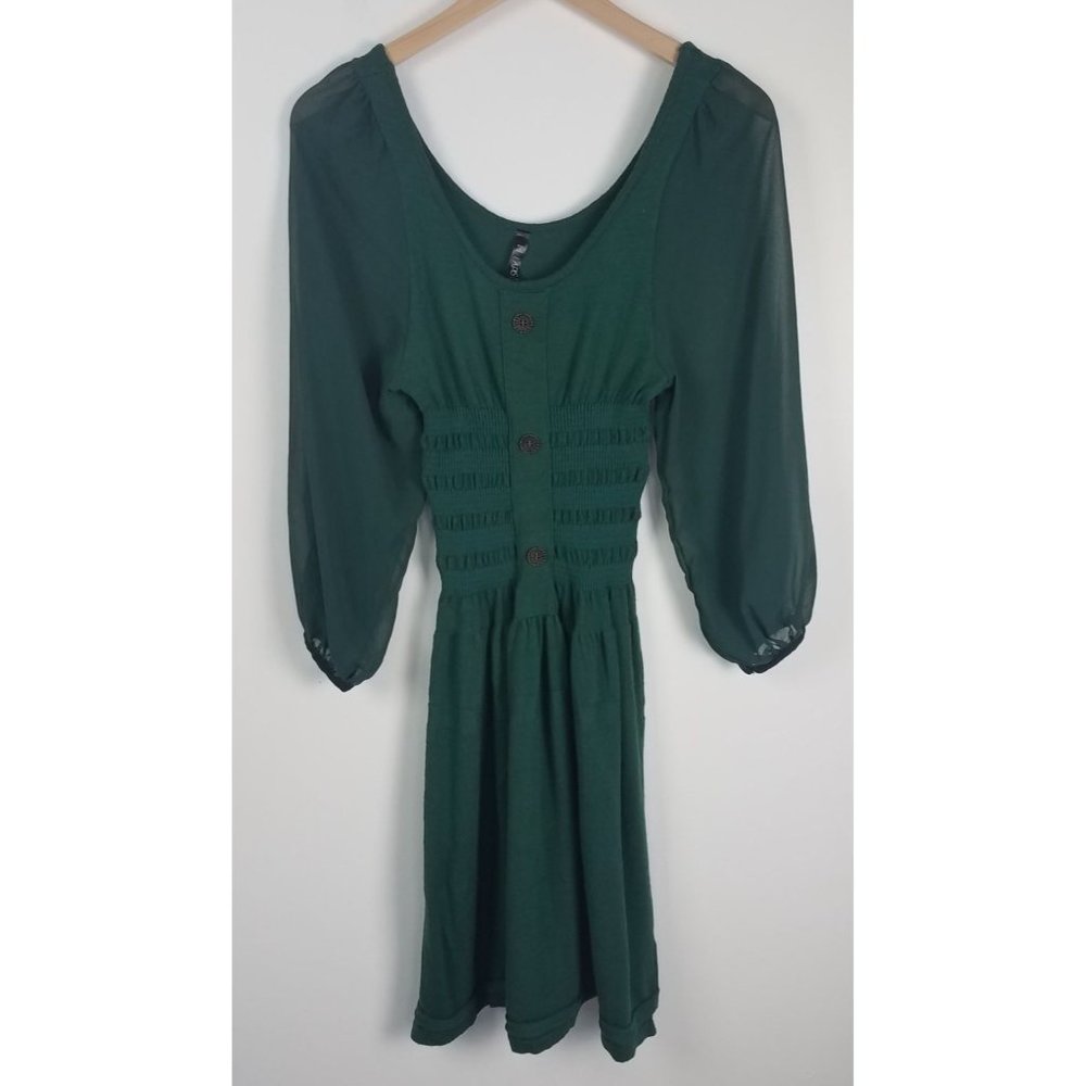 Lapis Women's Sz. S Green Long Sheer Sleeve Smocked Knee Length Sweater Dress